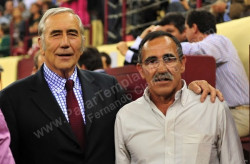 TOIROS DE BRANCO NÚNCIO FILIPE GONÇALVES  -  J.RIBEIRO TELES Jr.  -  MARCO BASTINHAS  -  DUARTE PINTO  -  SALGUEIRO DA COSTA  -  JOÃO MARIA BRANCO. FORCADOS DE SANTARÉM   e  MONTEMOR  